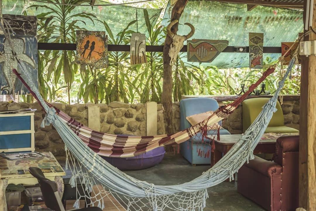 パケラ Donde Familia Manito Bed & Breakfast エクステリア 写真